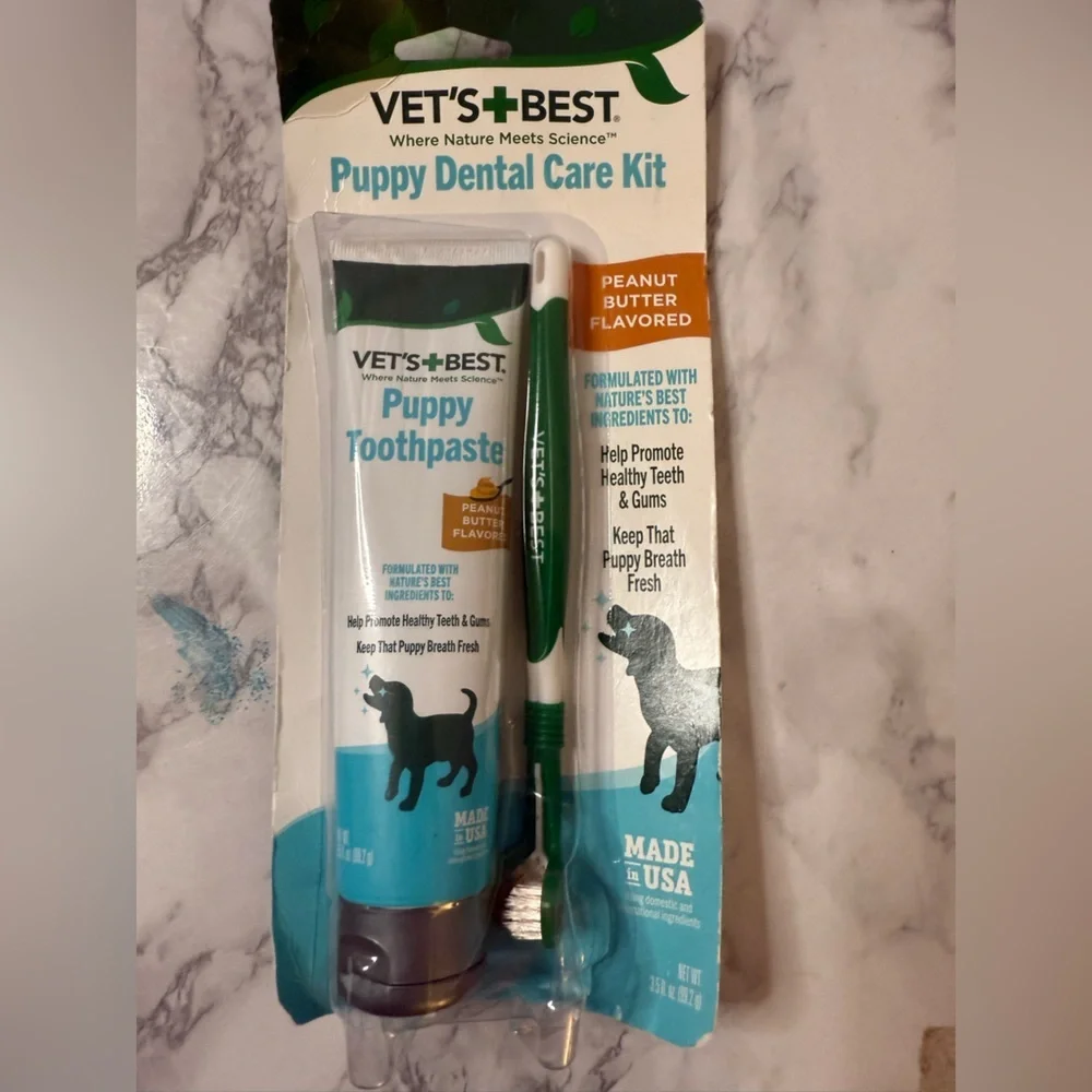 Vets Best Dog Toothbrush And Toothpaste Dental Care Kit For Fresh Breath
